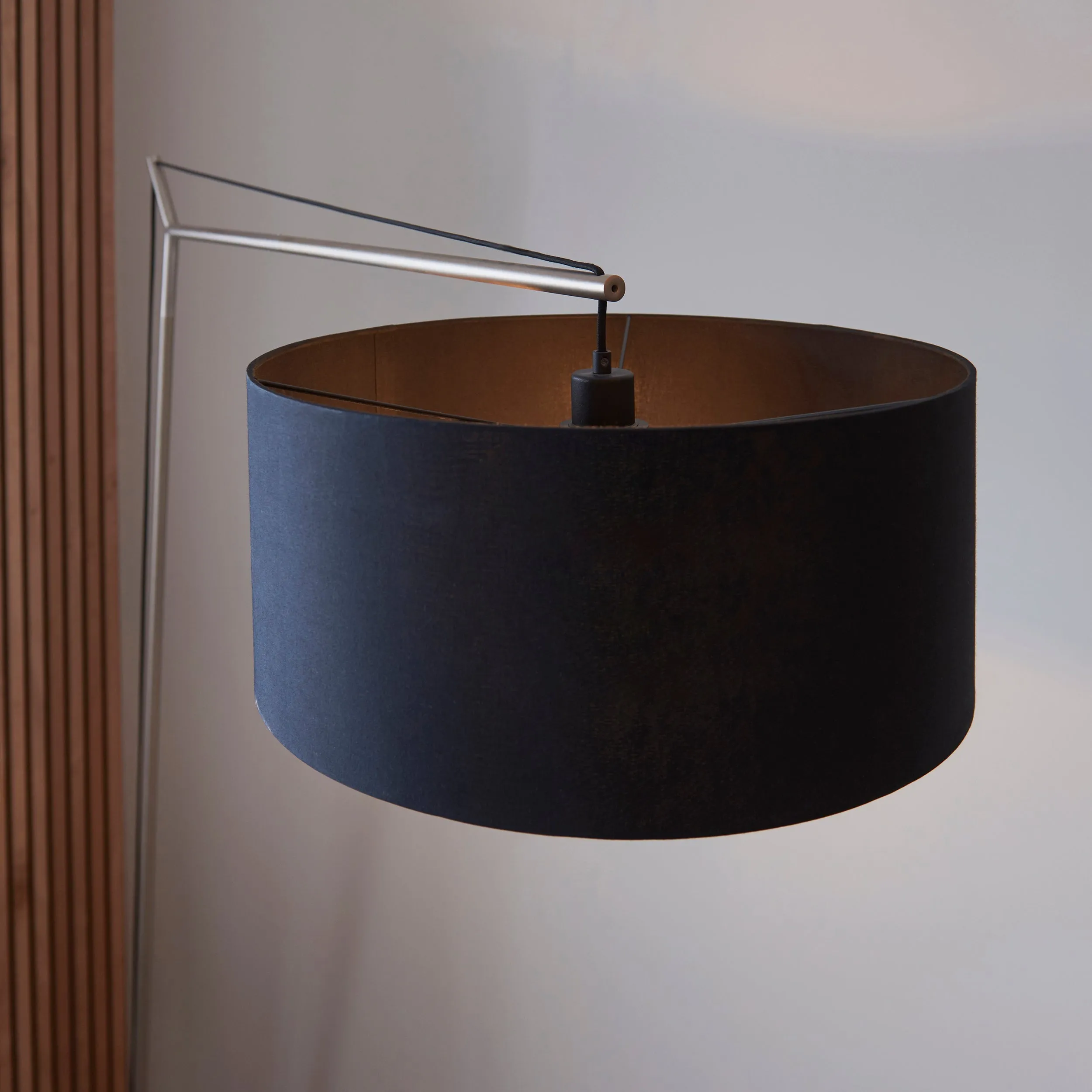 Amos Automic Floor Lamp Matt Nickel & Black