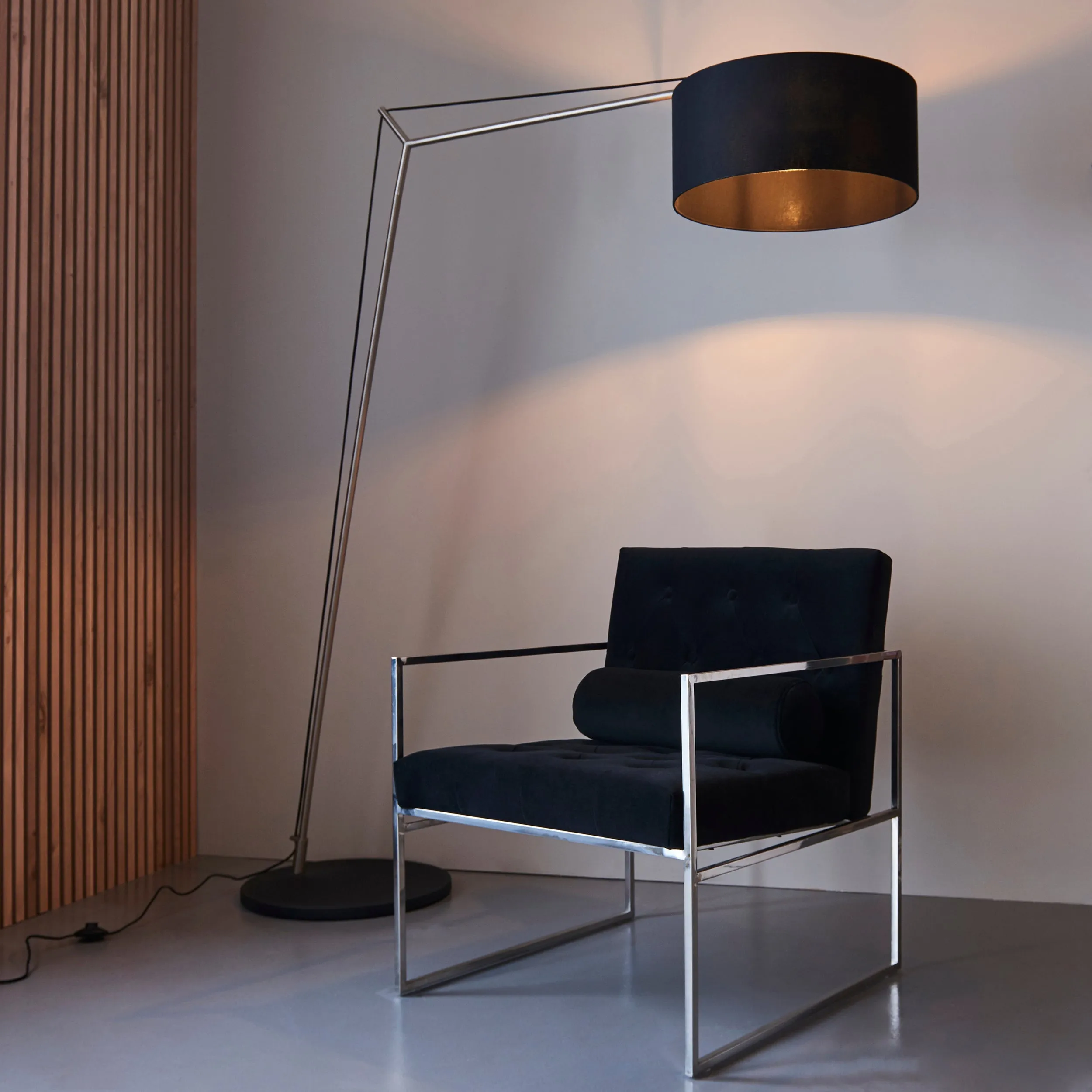 Amos Automic Floor Lamp Matt Nickel & Black