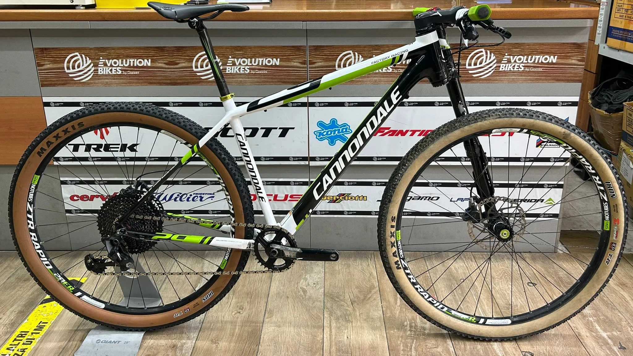 Cannondale F29 Factory Racing Taille L - Occasion