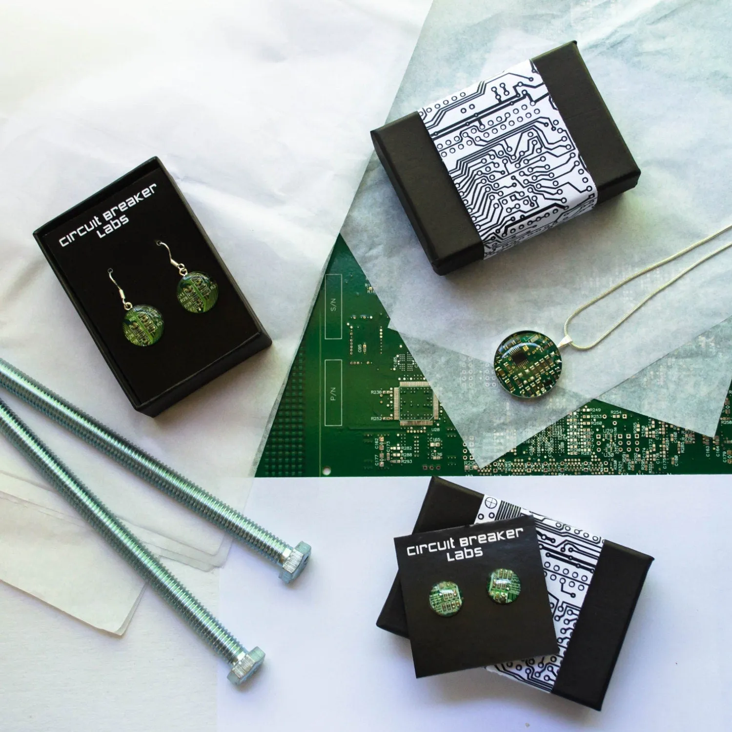 Circuit Board Robot Keychain Green, Robotics Engineer Gift, Electrical Engineer New Job Gift, Geeky Housewarming Gift