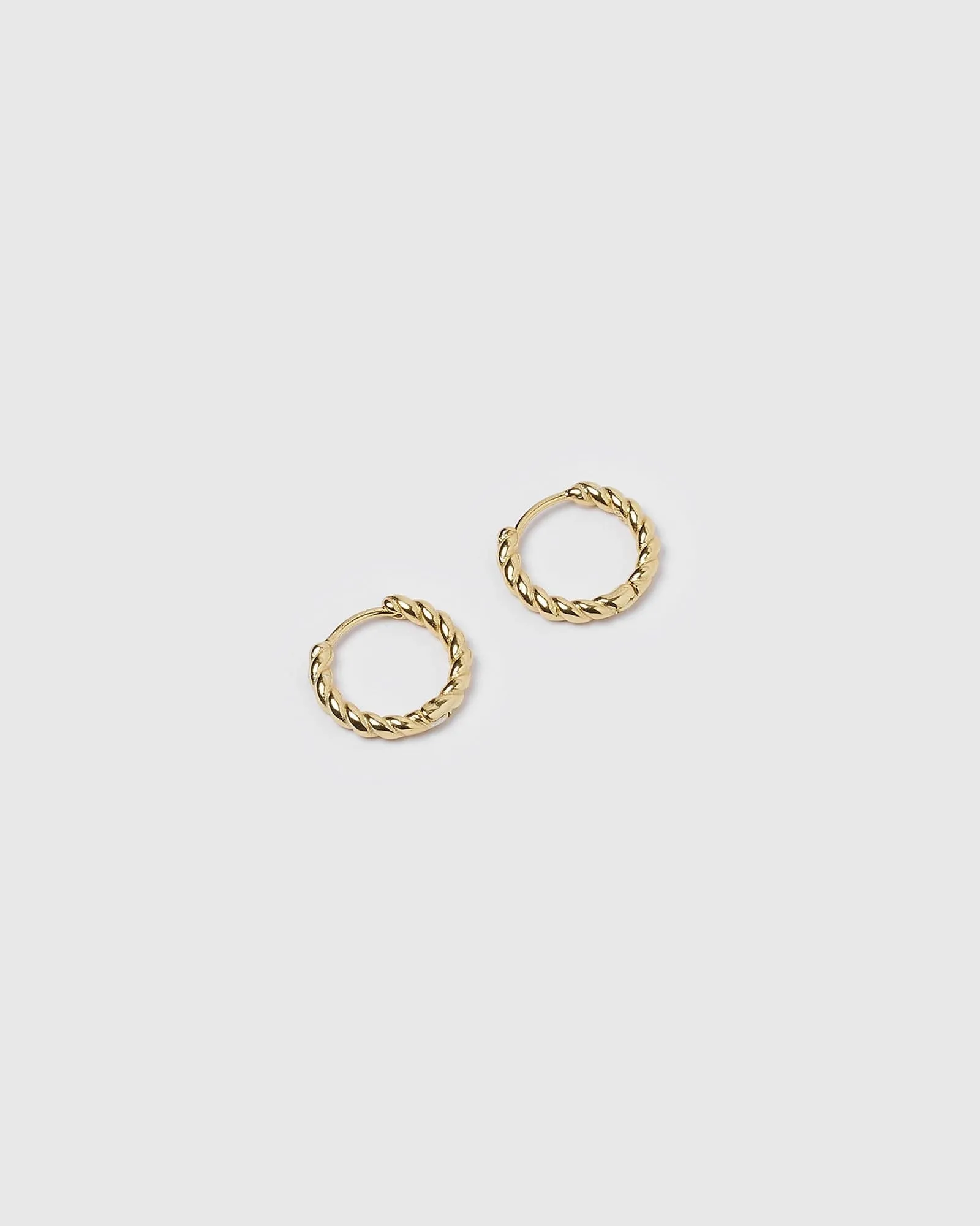 Izoa Gracie Huggie Earrings Gold