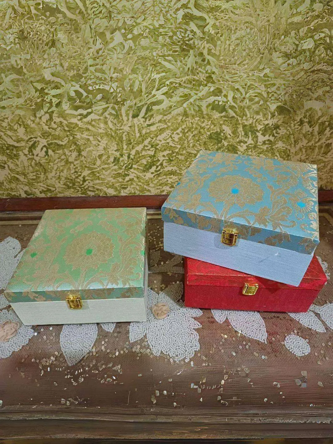 Mini Banarasi Trunk Box