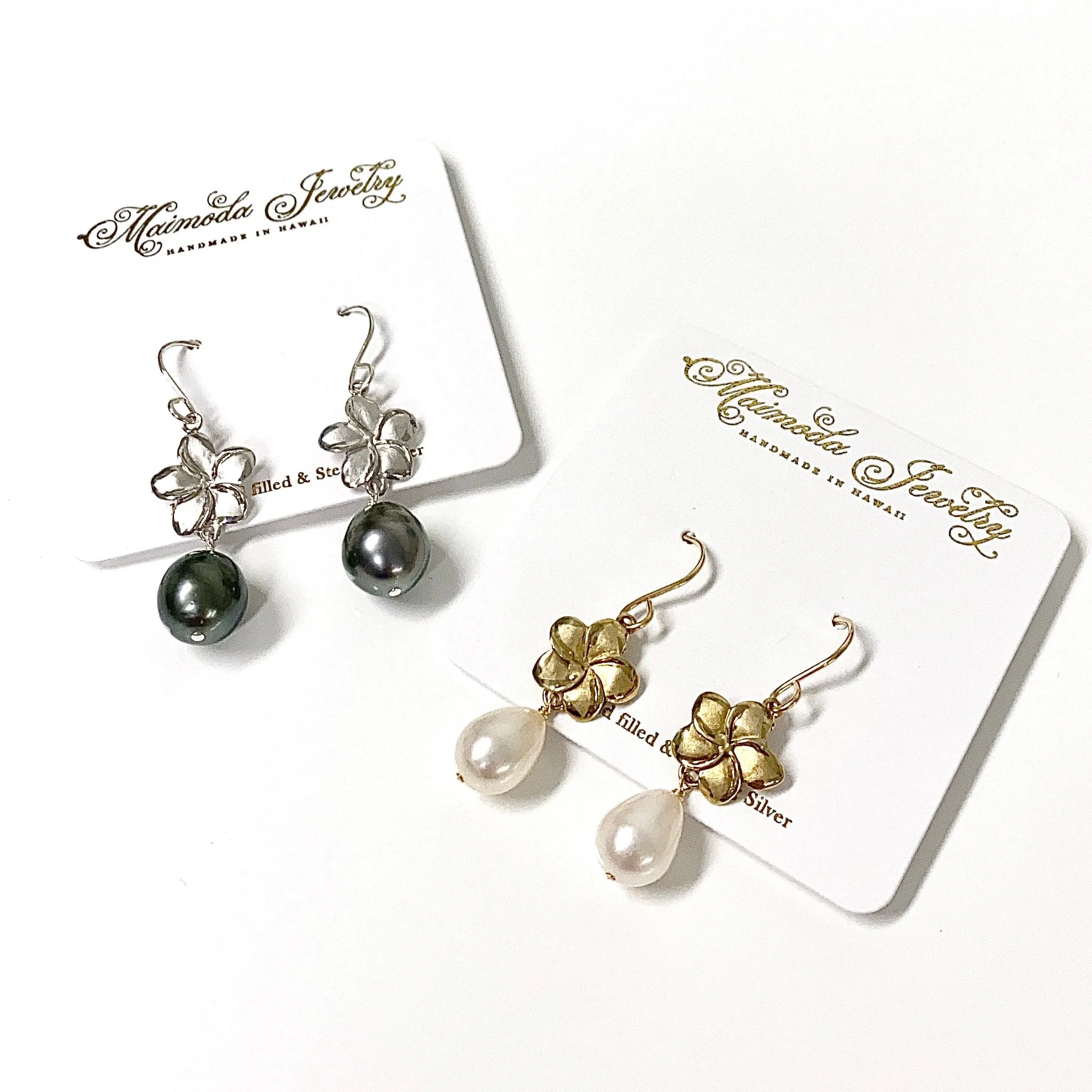 Plumeria dangle earrings - tahitian pearls (E515)